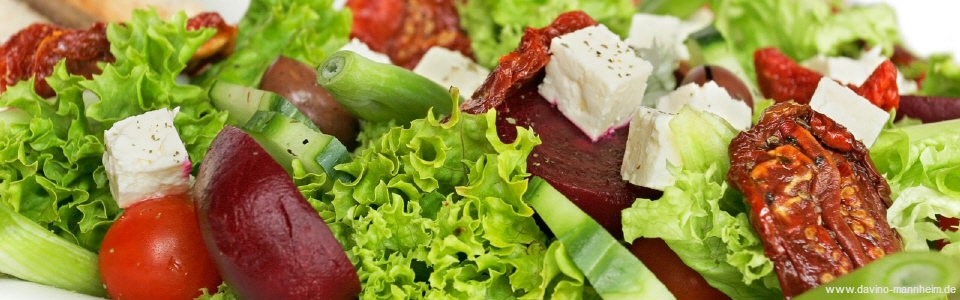Salate im DAVINO